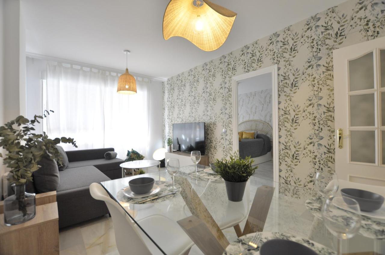 Luminoso Y Coqueto Apartamento Con Jardin Málaga Eksteriør billede